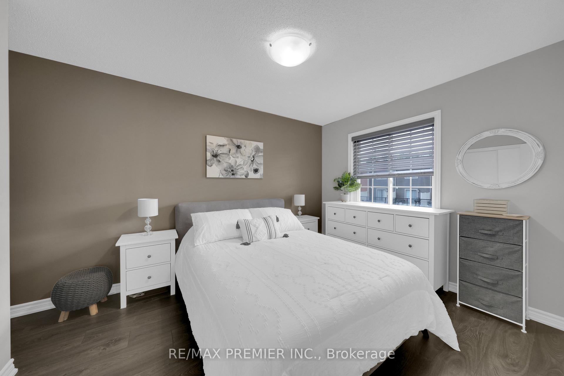 Photo 23 of 48 Andean Lane, Barrie, Rural Barrie Southwest — HOMEH