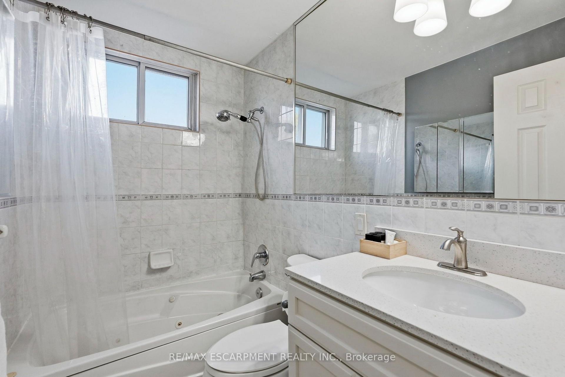 Photo 10 of Unit 207, 893 Concession Street, Hamilton, Raleigh — HOMEH