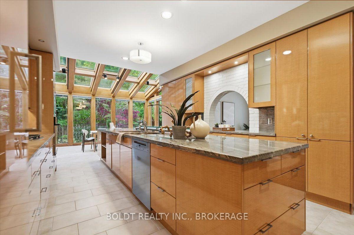 Photo 17 of 290 Riverview Boulevard, St. Catharines, Glendale/Glenridge — HOMEH