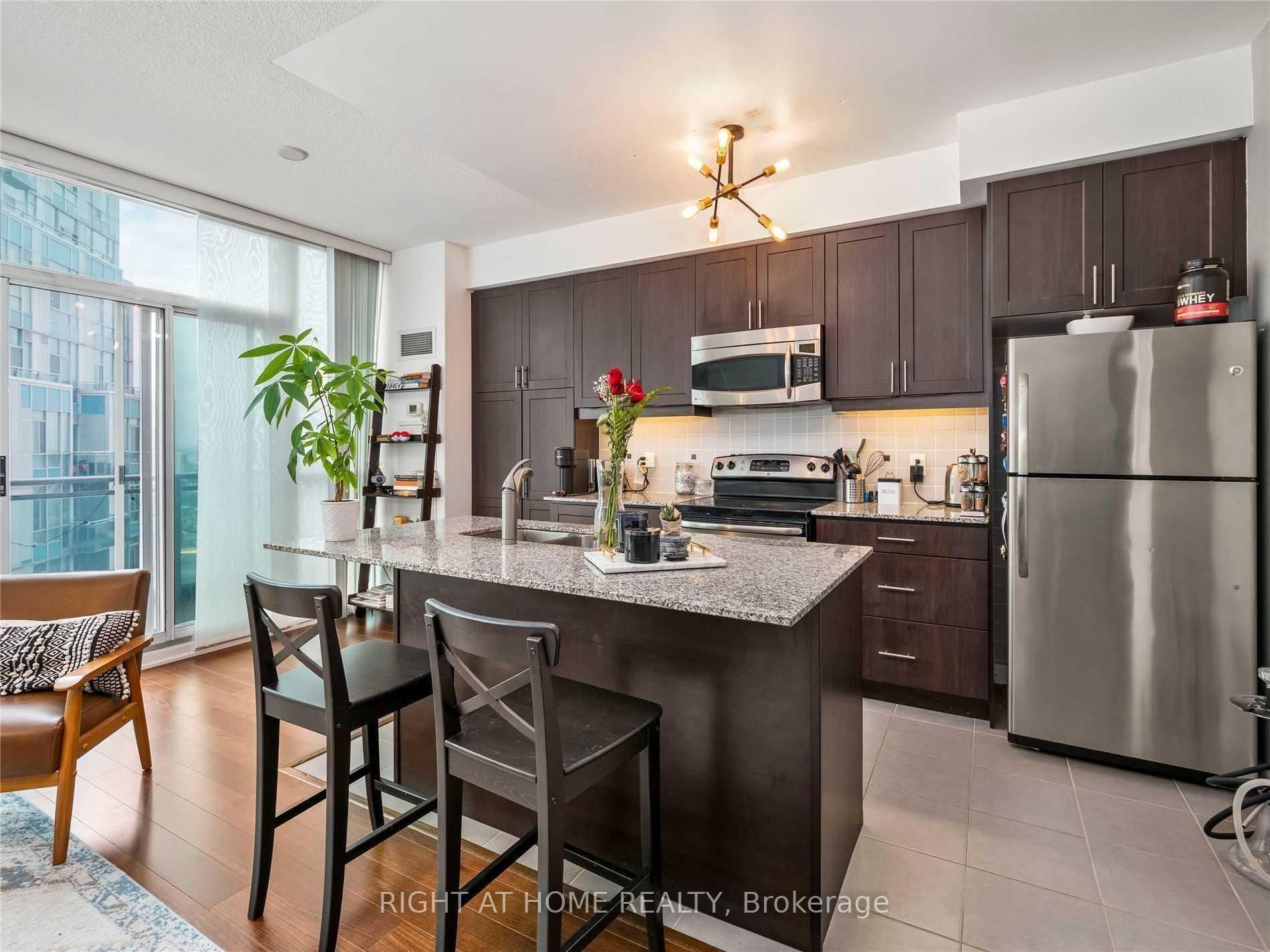 Photo 5 of Unit 3101, 223 Webb Drive, Mississauga, City Centre — HOMEH