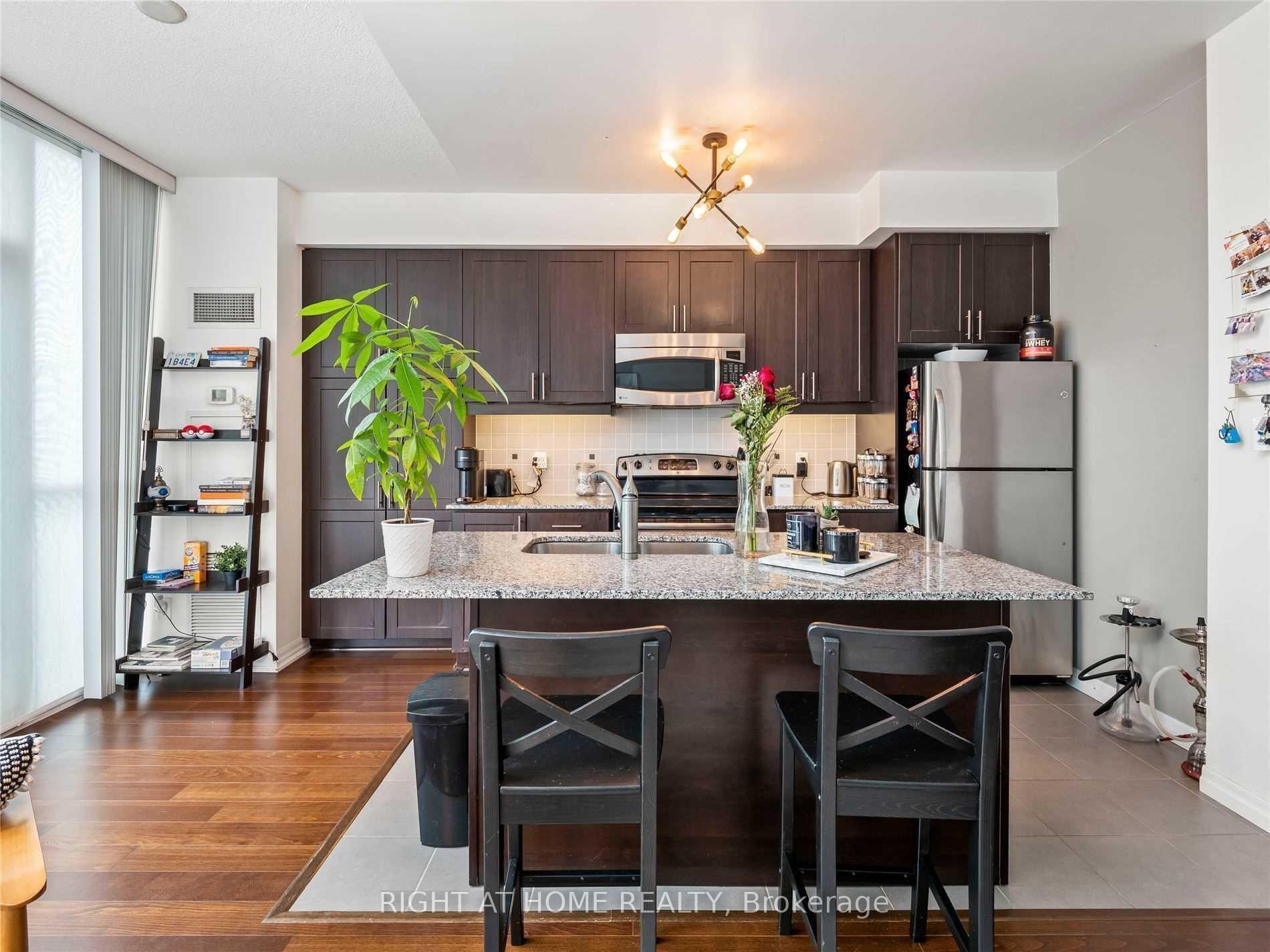 Photo 6 of Unit 3101, 223 Webb Drive, Mississauga, City Centre — HOMEH