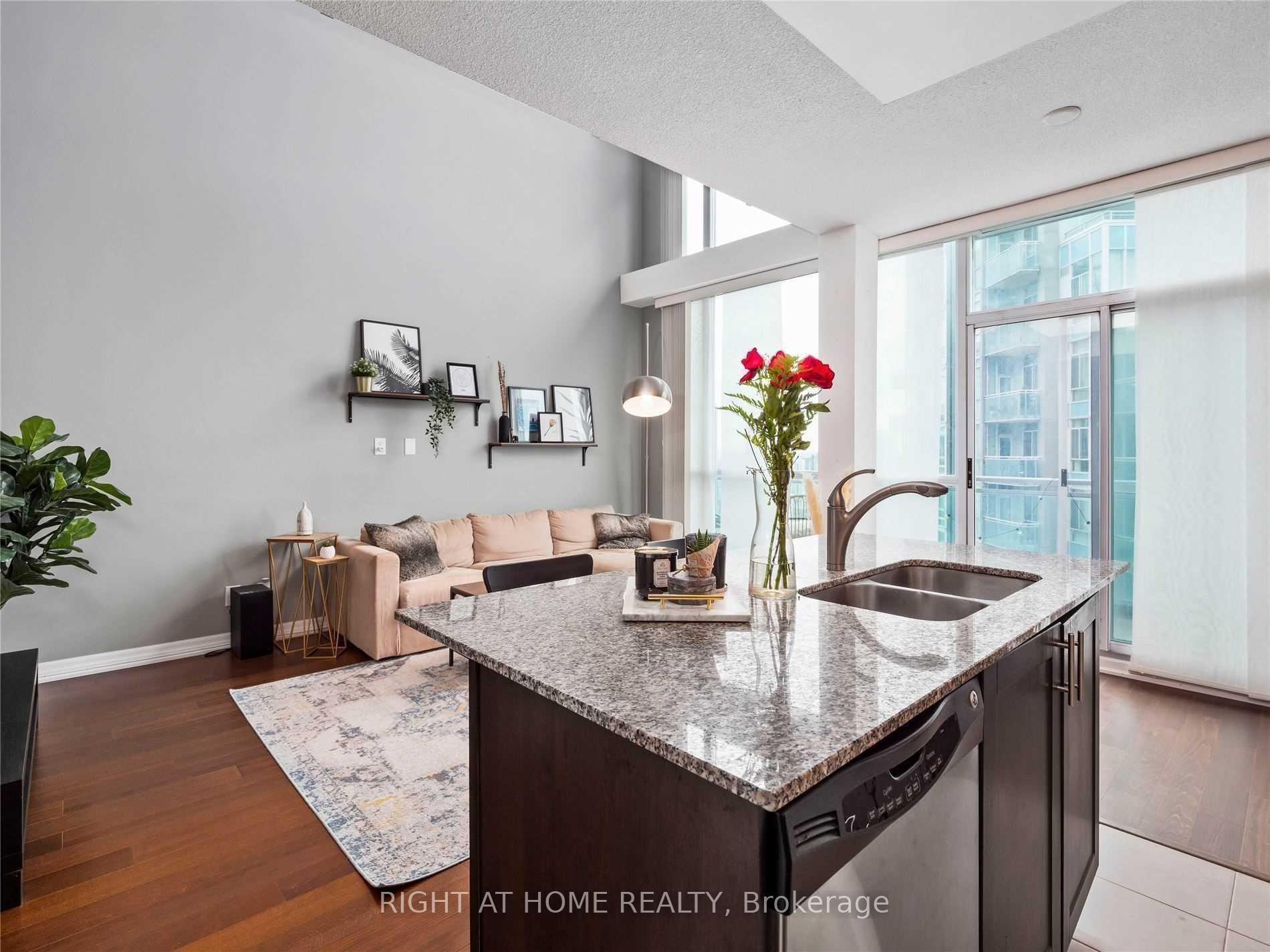 Photo 8 of Unit 3101, 223 Webb Drive, Mississauga, City Centre — HOMEH