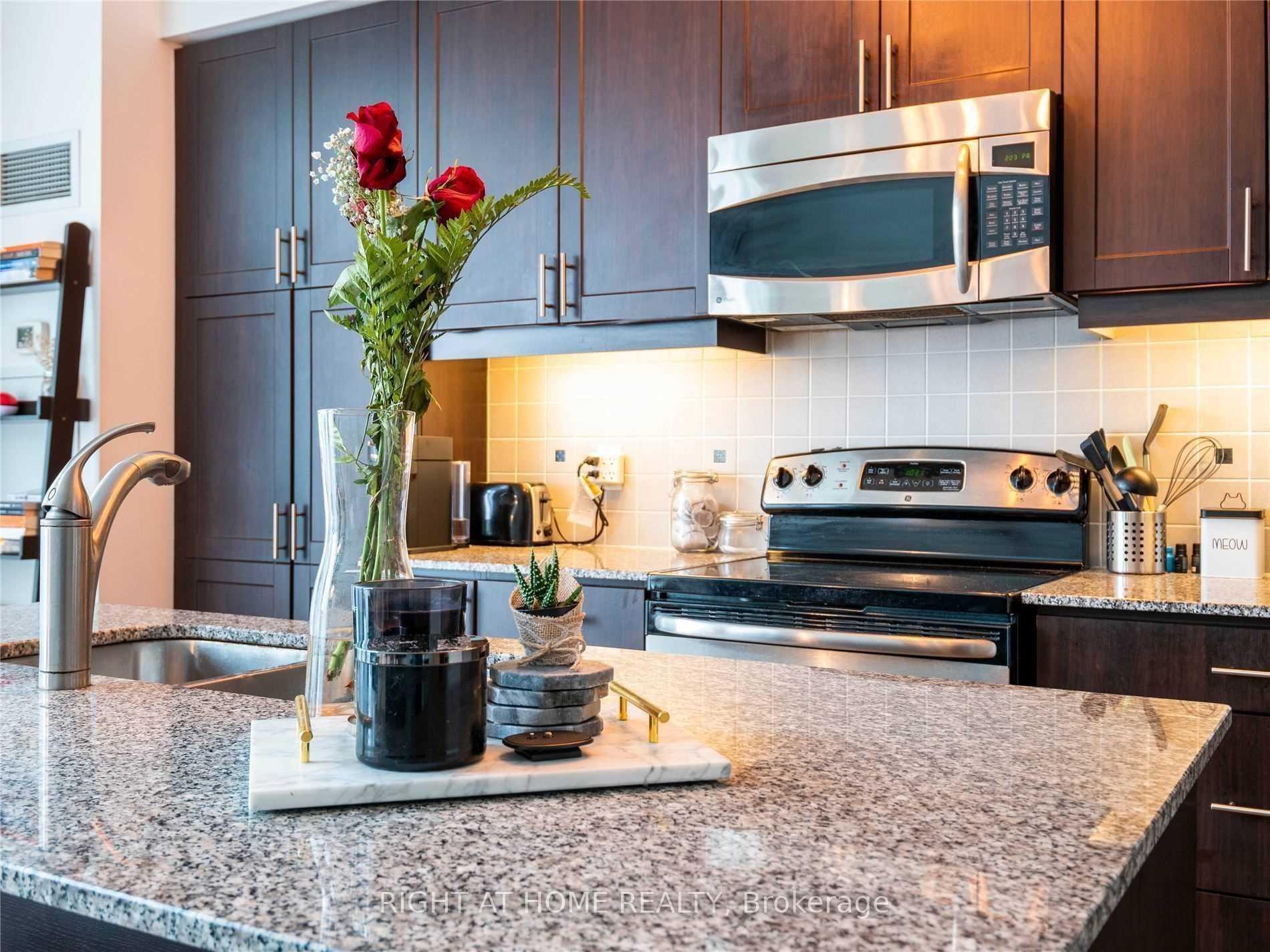 Photo 9 of Unit 3101, 223 Webb Drive, Mississauga, City Centre — HOMEH