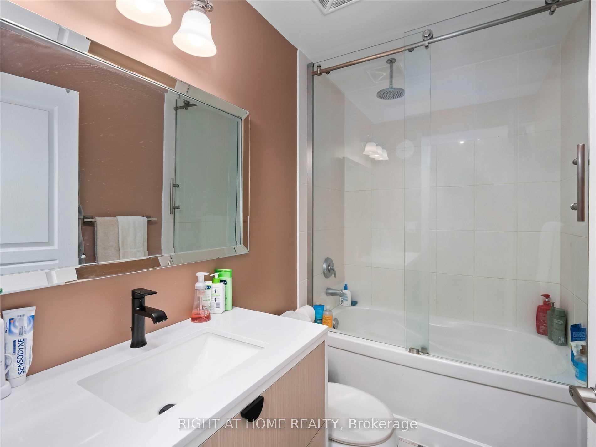 Photo 23 of Unit 3101, 223 Webb Drive, Mississauga, City Centre — HOMEH