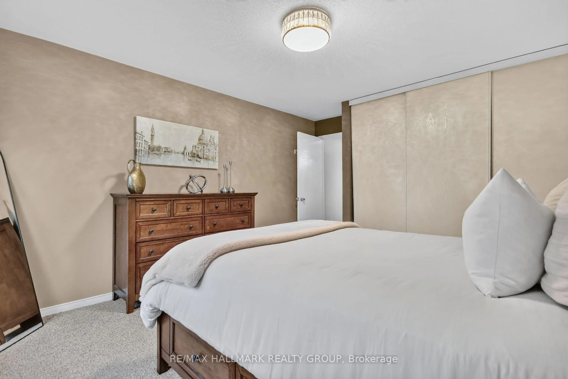 Photo 39 of Unit 36, 10 Daybreak Street, Ottawa, Barrhaven East — HOMEH