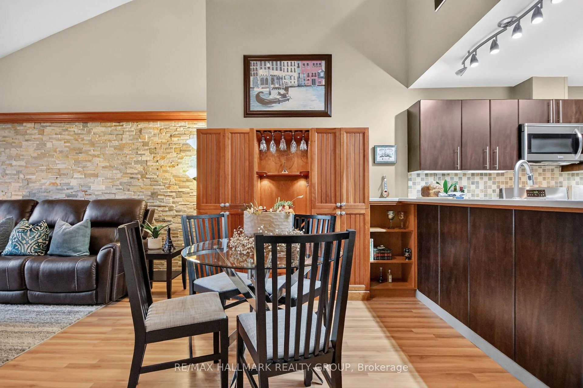 Photo 61 of Unit 36, 10 Daybreak Street, Ottawa, Barrhaven East — HOMEH