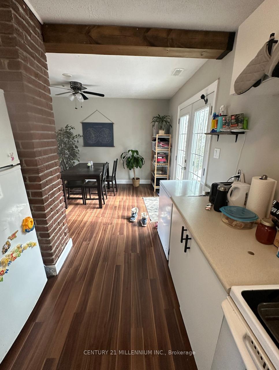 Photo 8 of Unit 3, 1 Hillside Drive, Orangeville — HOMEH