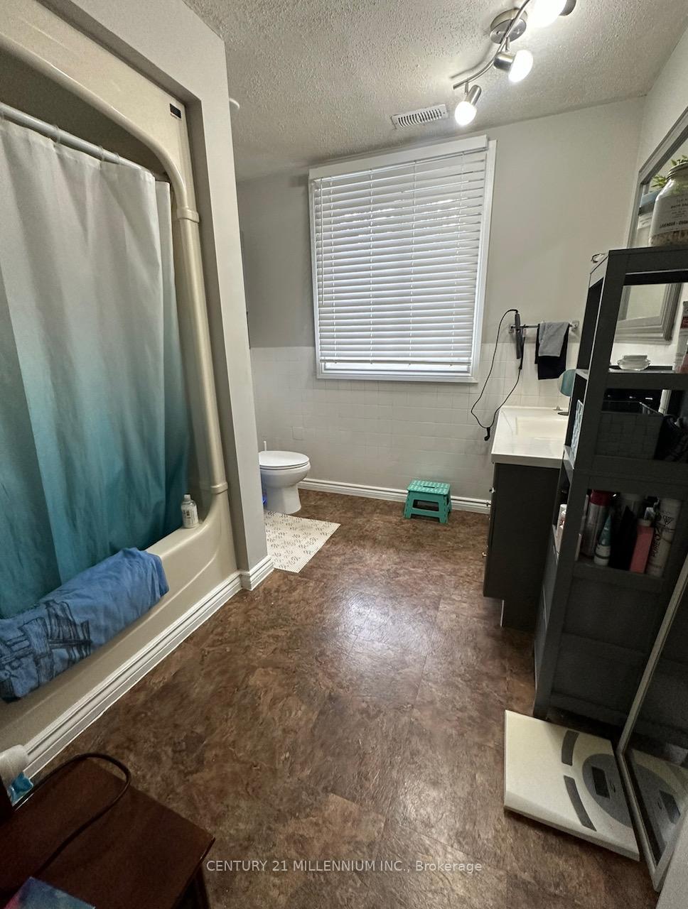 Photo 9 of Unit 3, 1 Hillside Drive, Orangeville — HOMEH