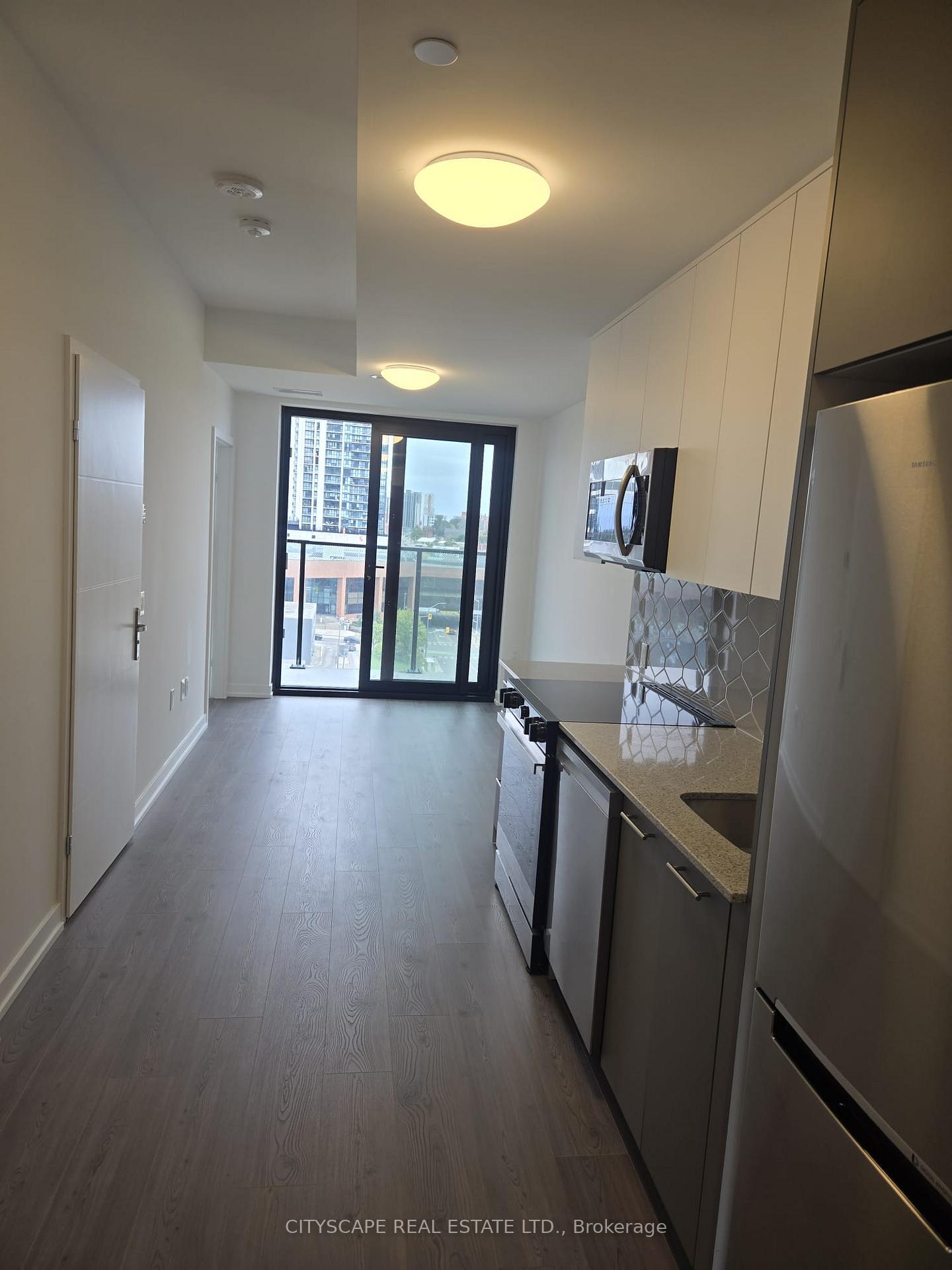 Photo 4 of Unit 905, 30 Francis Street S, Kitchener, City Commercial Core — HOMEH