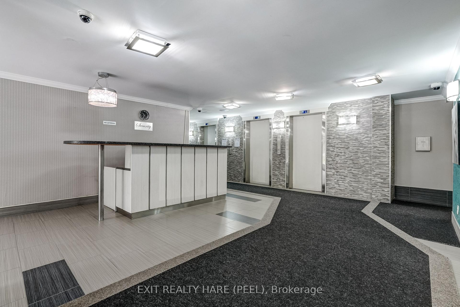 Photo 5 of Unit 1005, 15 Kensington Road, Brampton, Queen Street Corridor — HOMEH