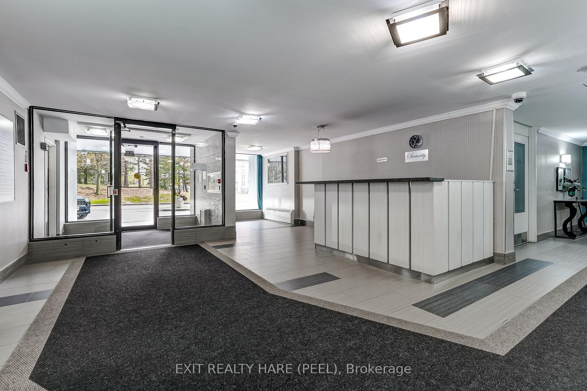 Photo 6 of Unit 1005, 15 Kensington Road, Brampton, Queen Street Corridor — HOMEH