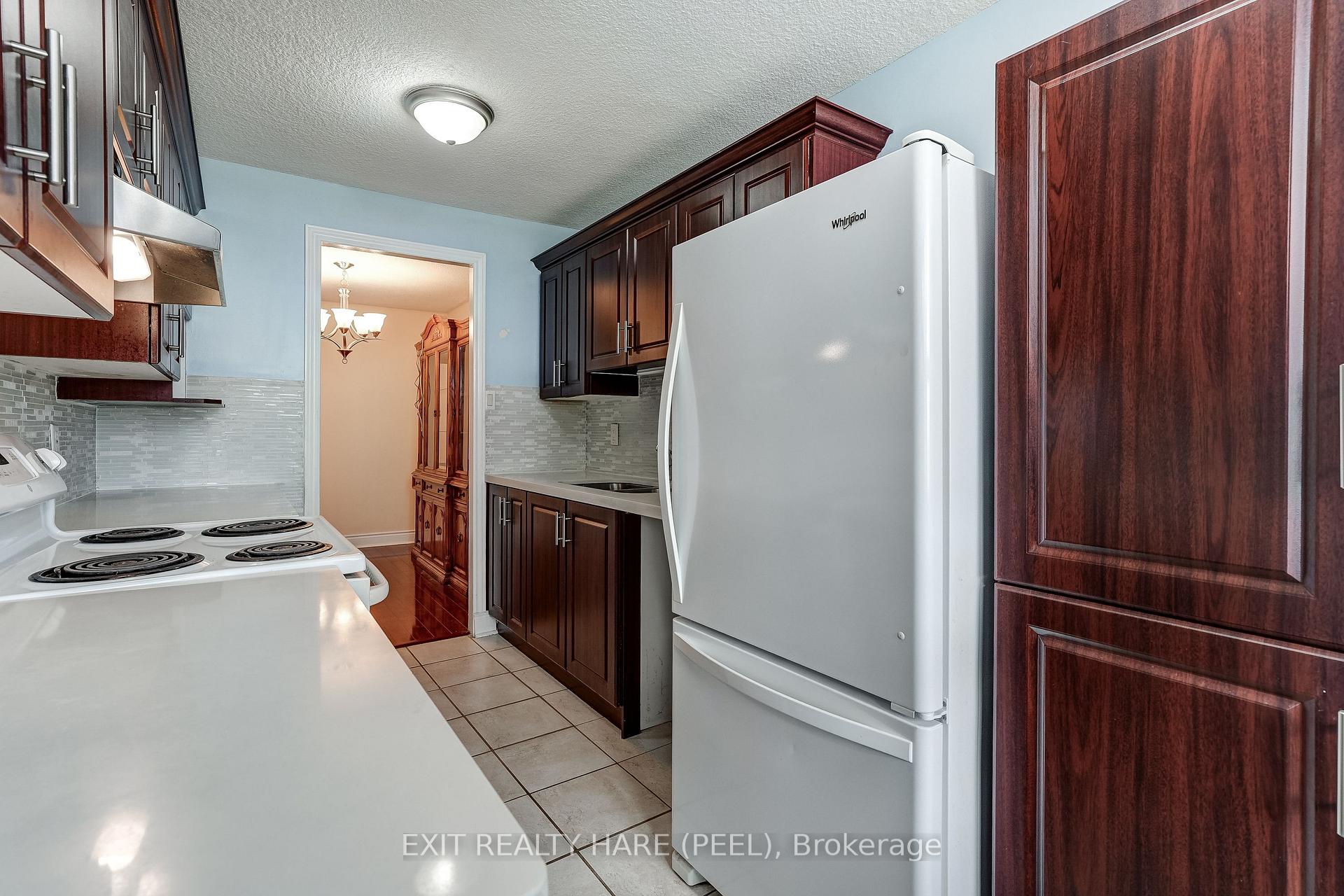 Photo 17 of Unit 1005, 15 Kensington Road, Brampton, Queen Street Corridor — HOMEH