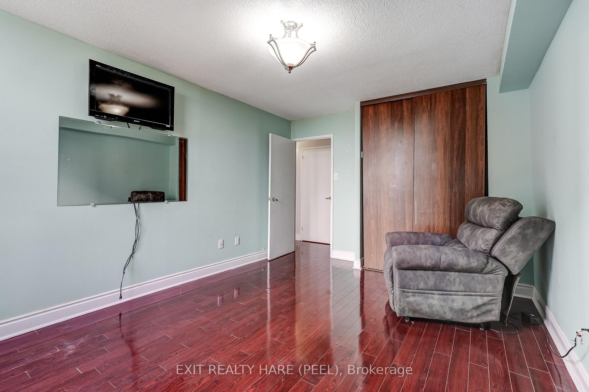 Photo 23 of Unit 1005, 15 Kensington Road, Brampton, Queen Street Corridor — HOMEH