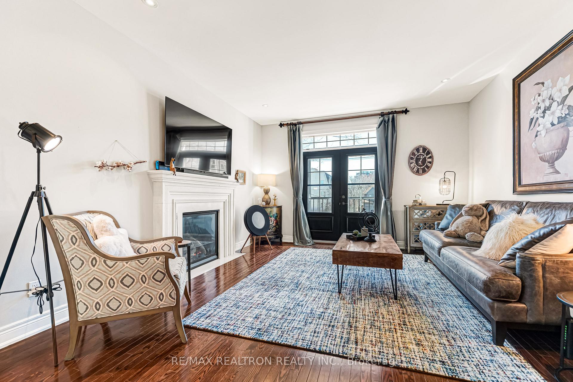 Photo 9 of Unit 1, 117 Nelson Street, Oakville, Bronte — HOMEH