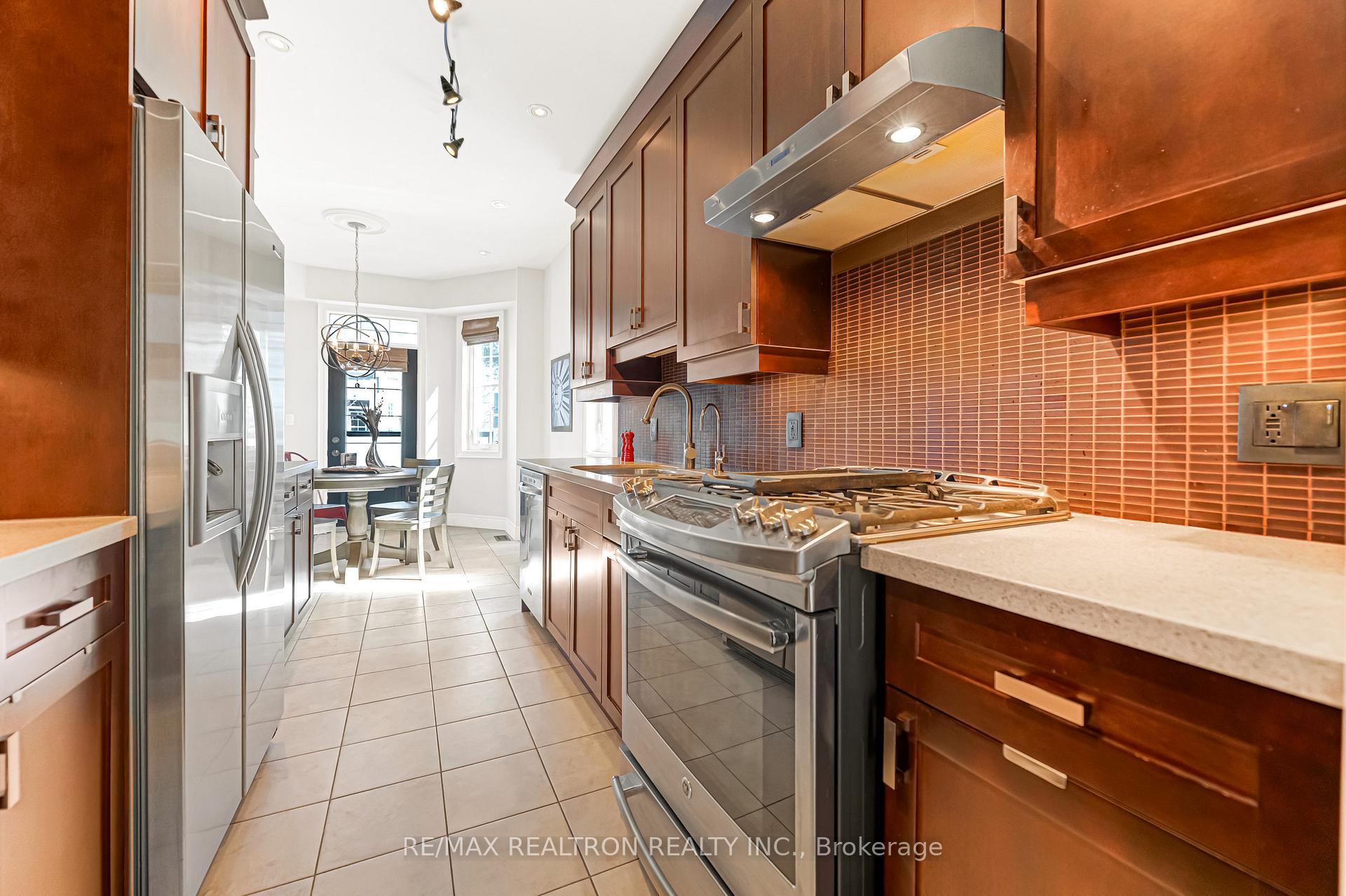 Photo 19 of Unit 1, 117 Nelson Street, Oakville, Bronte — HOMEH