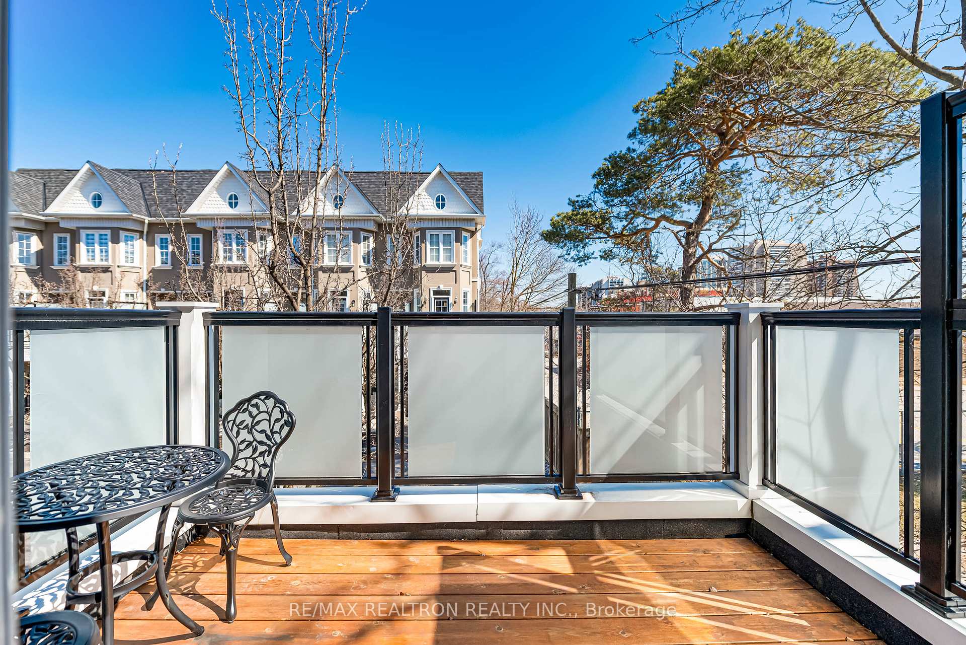 Photo 24 of Unit 1, 117 Nelson Street, Oakville, Bronte — HOMEH