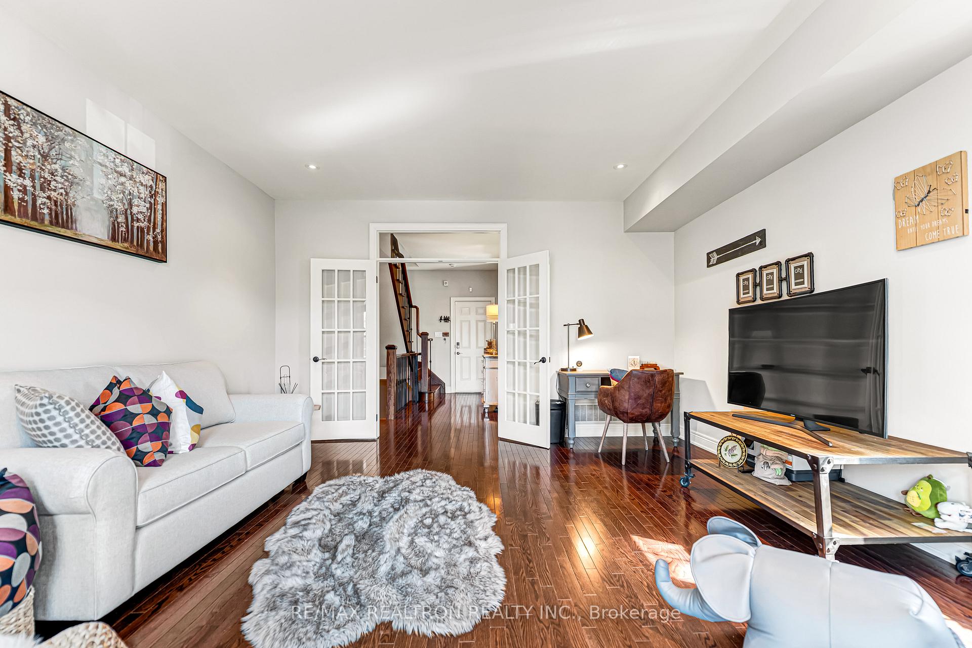 Photo 38 of Unit 1, 117 Nelson Street, Oakville, Bronte — HOMEH