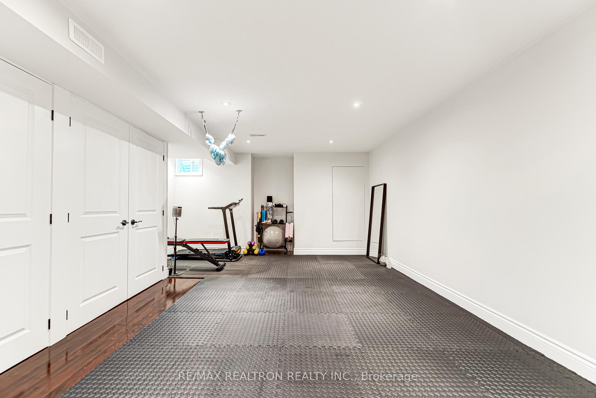 Photo 42 of Unit 1, 117 Nelson Street, Oakville, Bronte — HOMEH