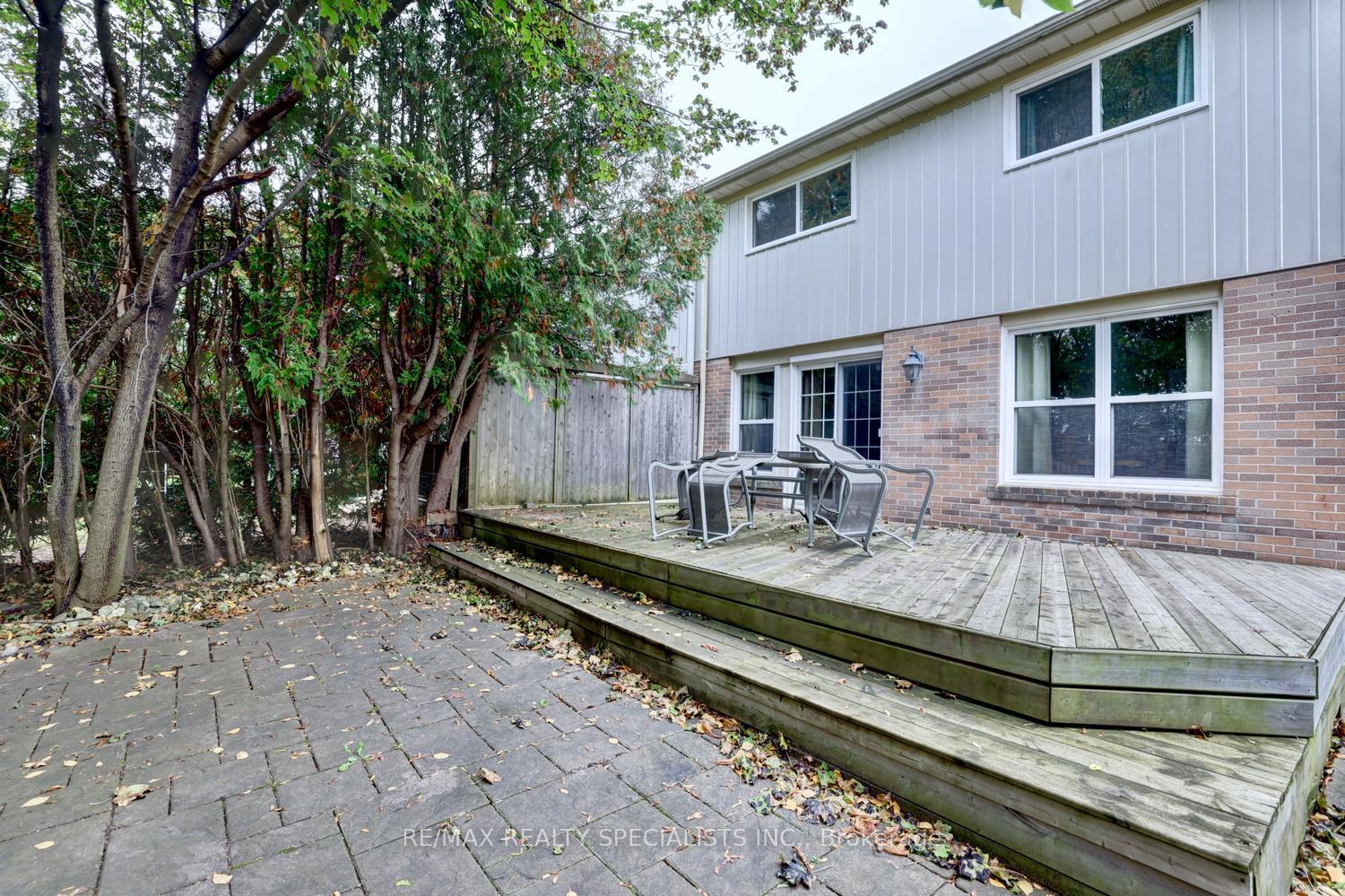 Photo 33 of 2494 Barcella Crescent, Mississauga, Sheridan — HOMEH