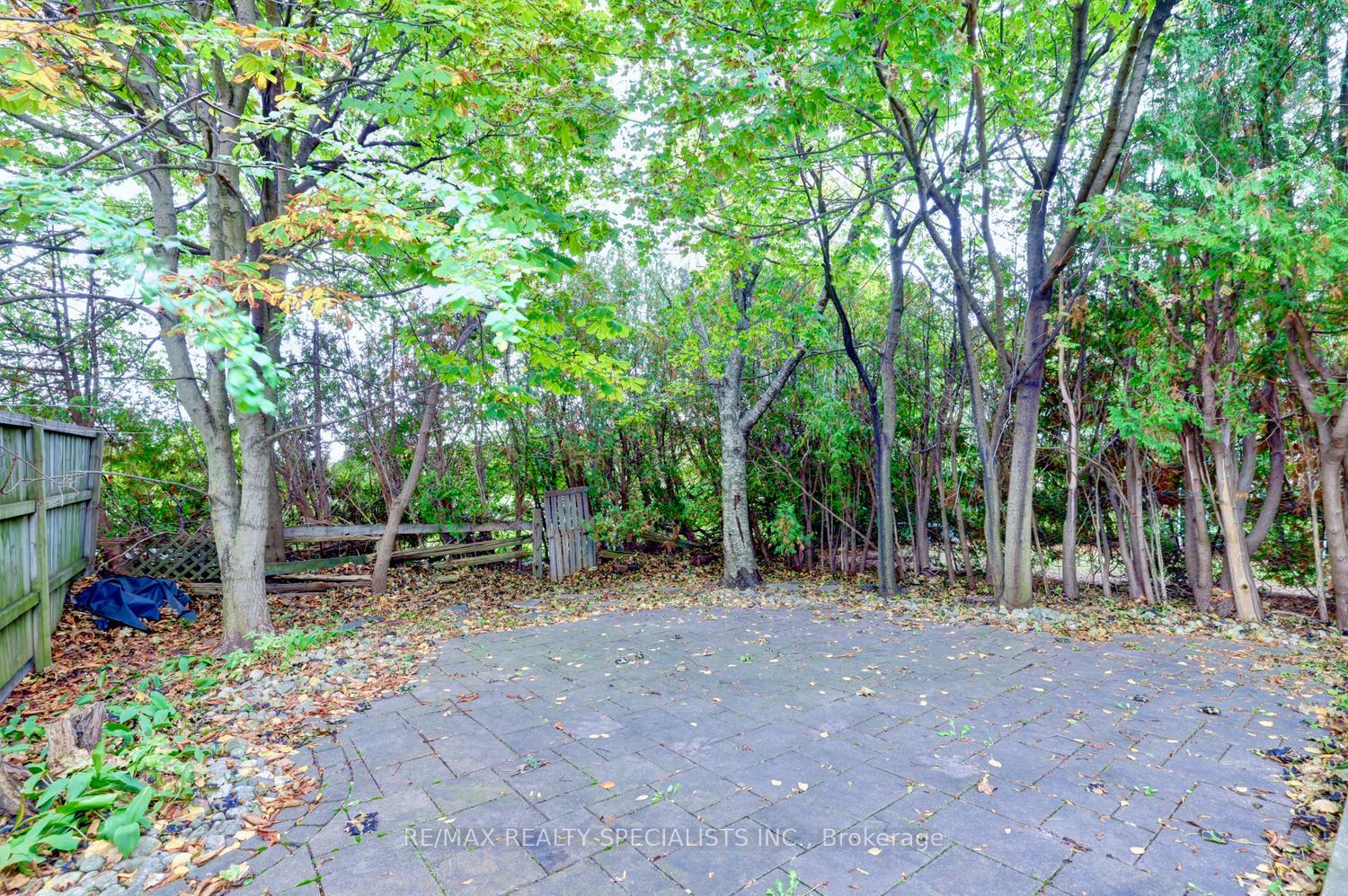 Photo 34 of 2494 Barcella Crescent, Mississauga, Sheridan — HOMEH