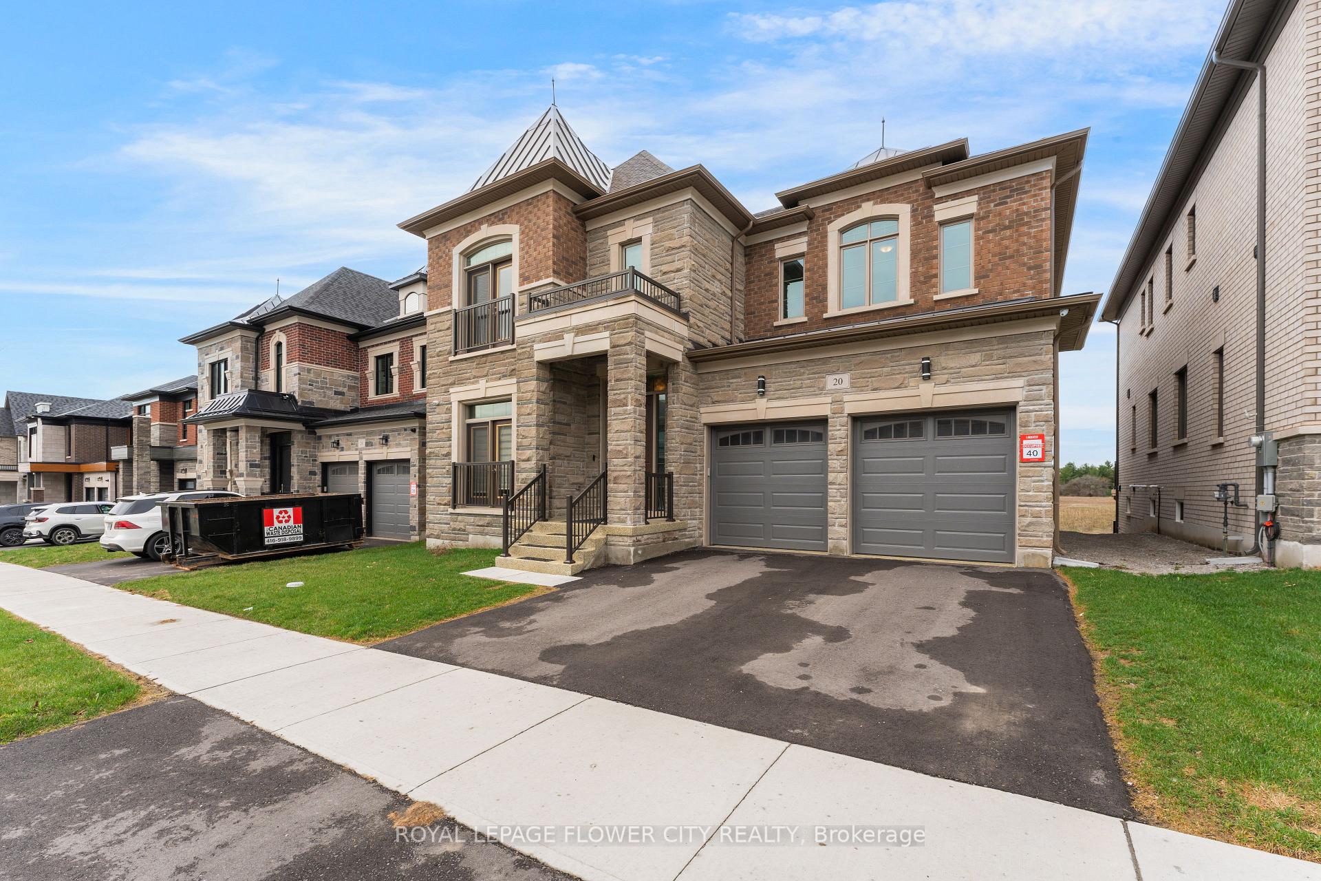 Photo 3 of 20 Seraville Street, Vaughan, Vellore Village — HOMEH