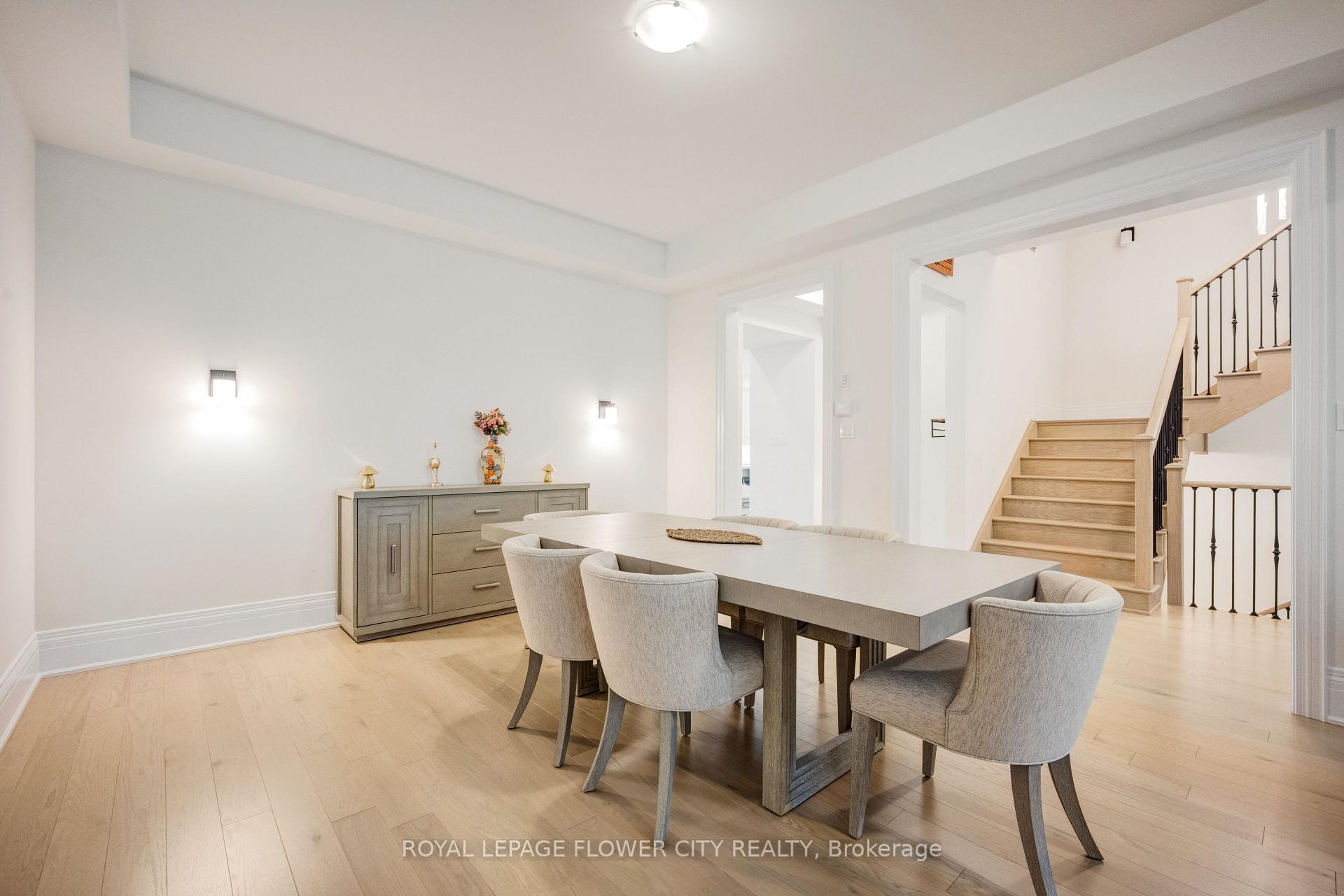 Photo 9 of 20 Seraville Street, Vaughan, Vellore Village — HOMEH