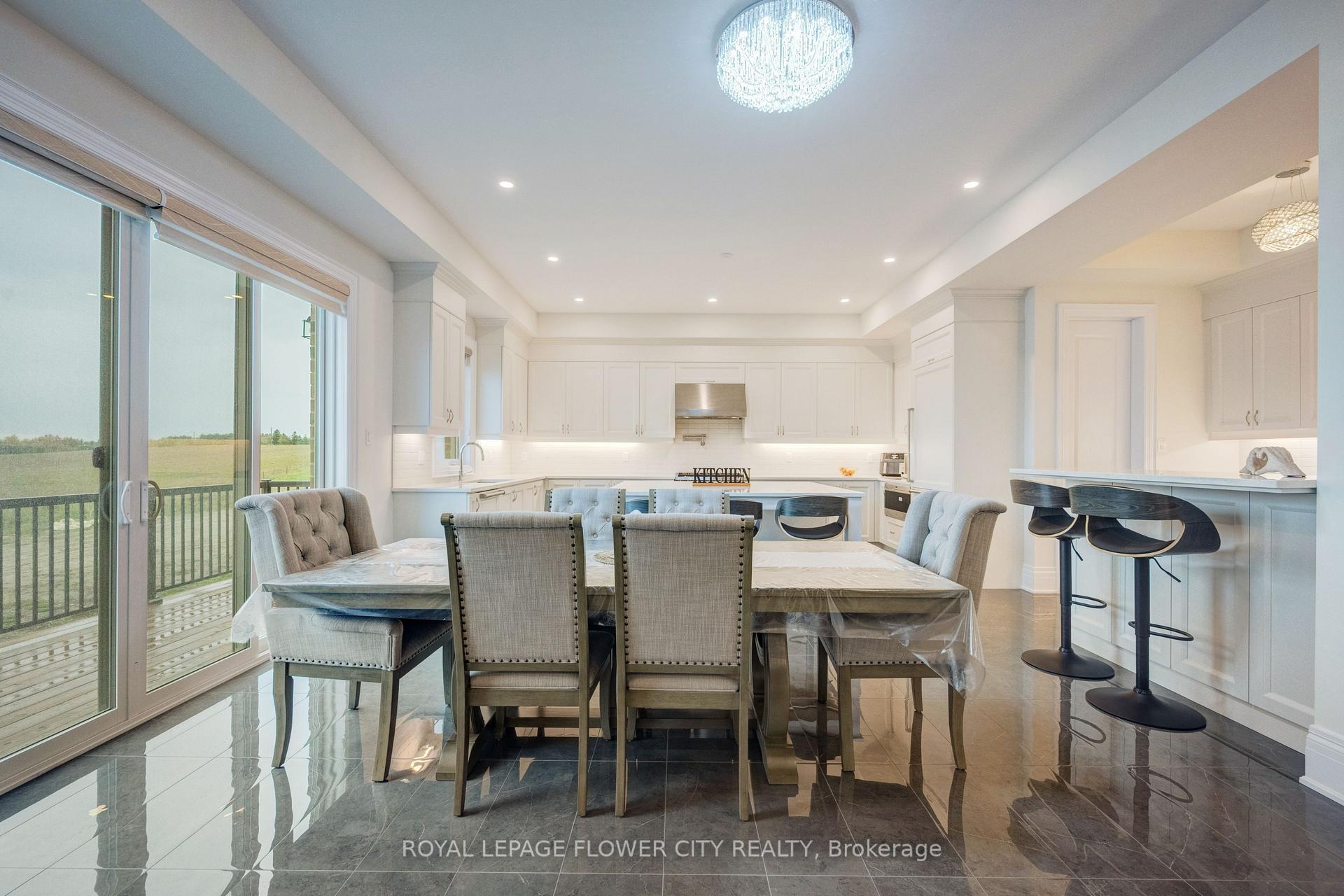 Photo 11 of 20 Seraville Street, Vaughan, Vellore Village — HOMEH