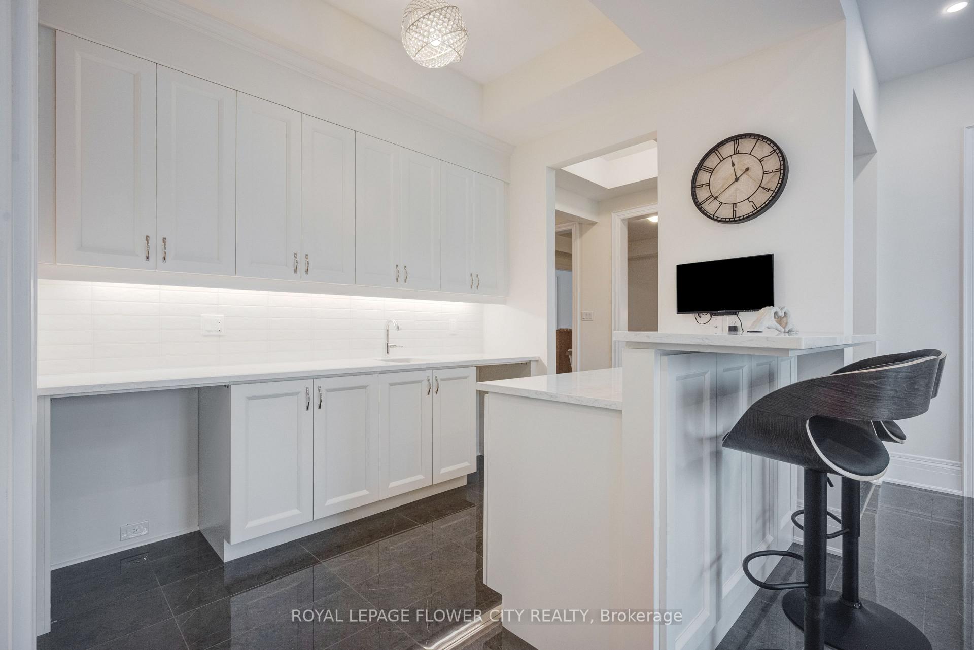 Photo 17 of 20 Seraville Street, Vaughan, Vellore Village — HOMEH