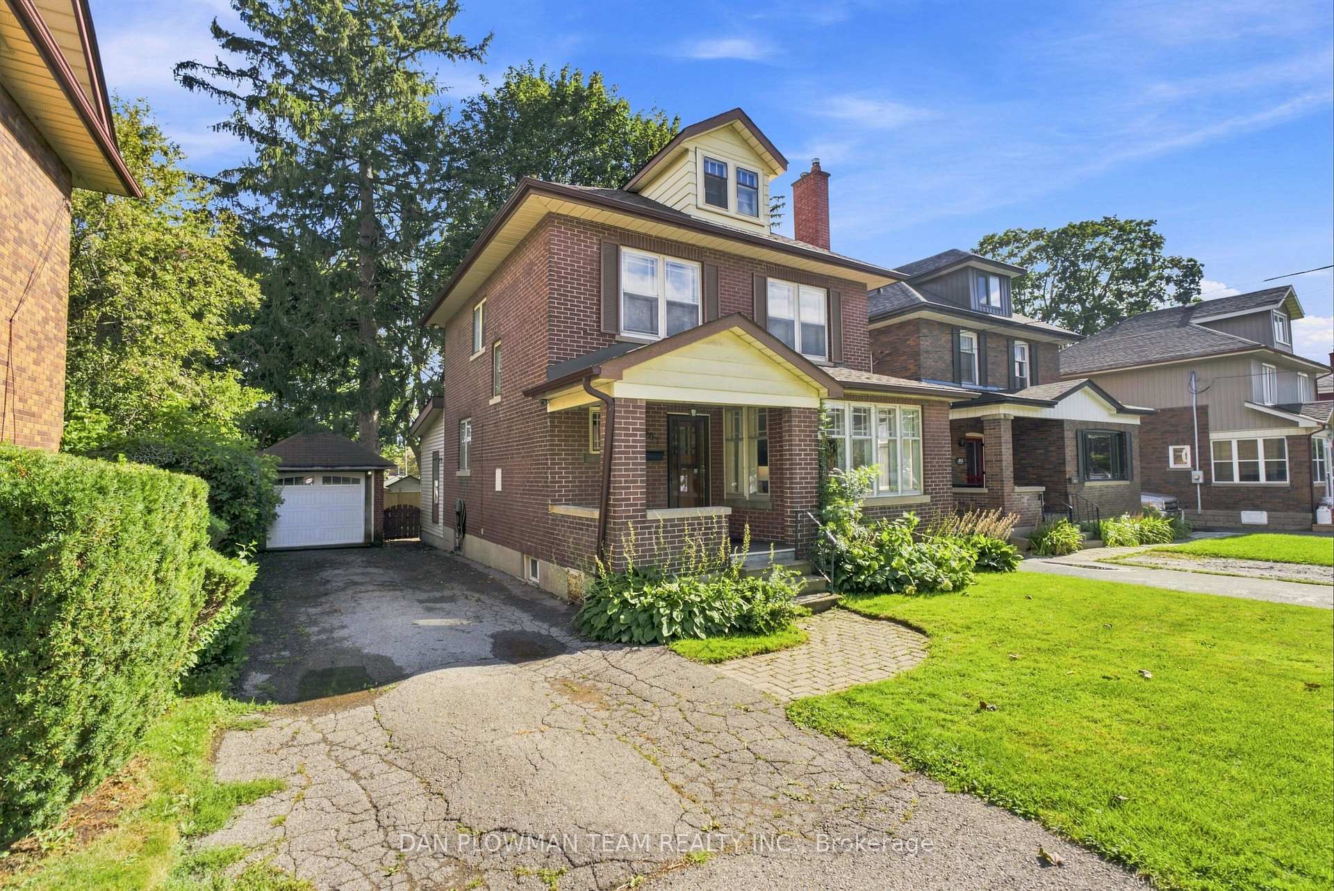 Photo 38 of 307 William Street E, Oshawa, O'Neill — HOMEH