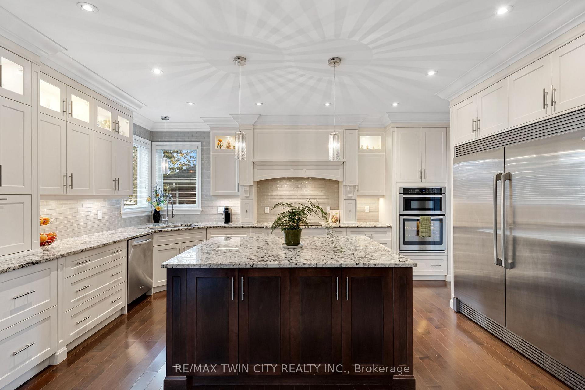 Photo 14 of 213 Deer Ridge Drive, Kitchener, Pioneer Tower West — HOMEH