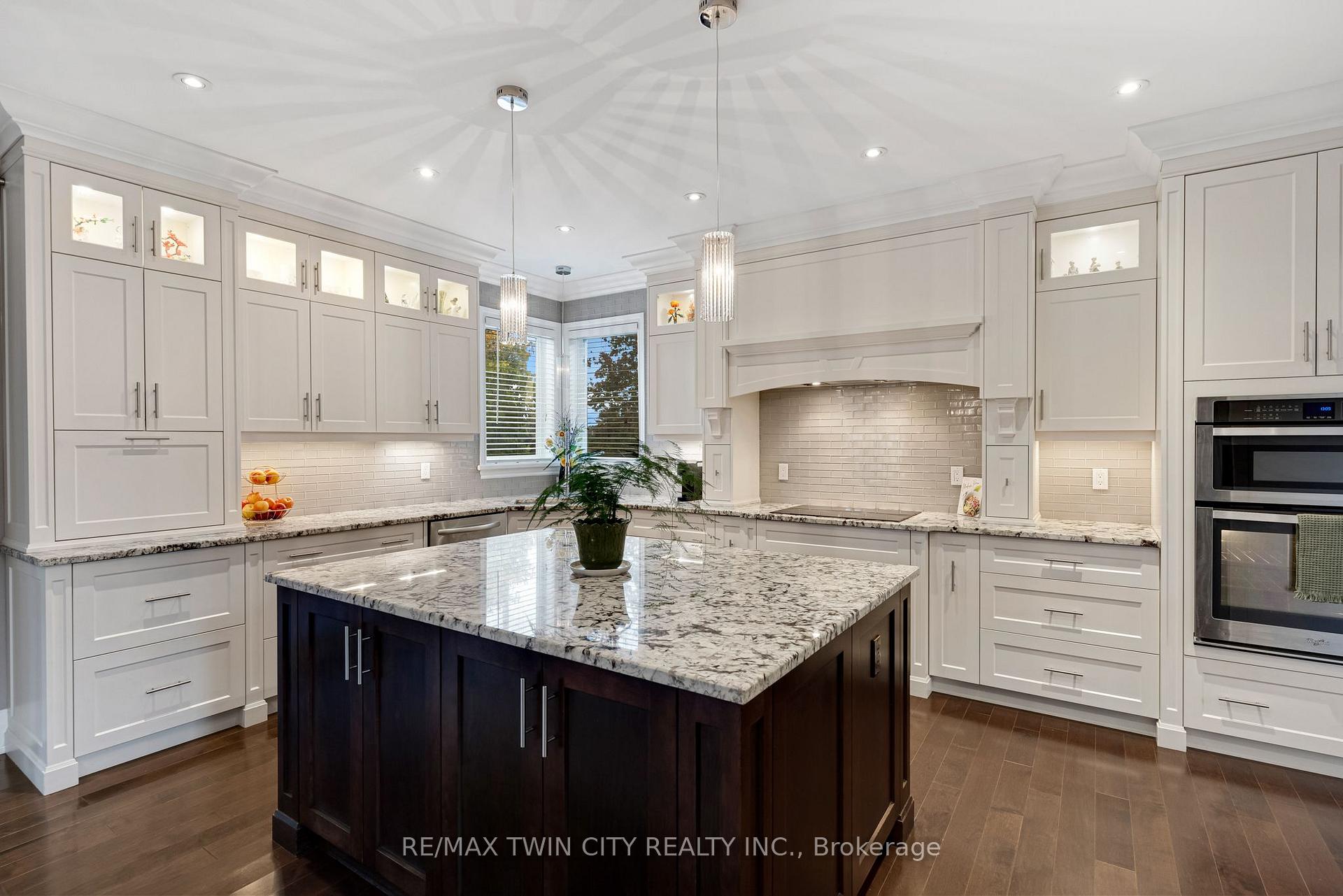 Photo 15 of 213 Deer Ridge Drive, Kitchener, Pioneer Tower West — HOMEH