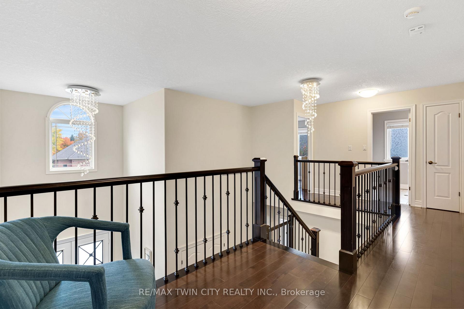 Photo 31 of 213 Deer Ridge Drive, Kitchener, Pioneer Tower West — HOMEH
