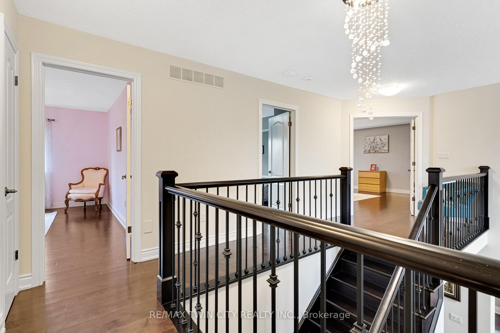 Photo 32 of 213 Deer Ridge Drive, Kitchener, Pioneer Tower West — HOMEH
