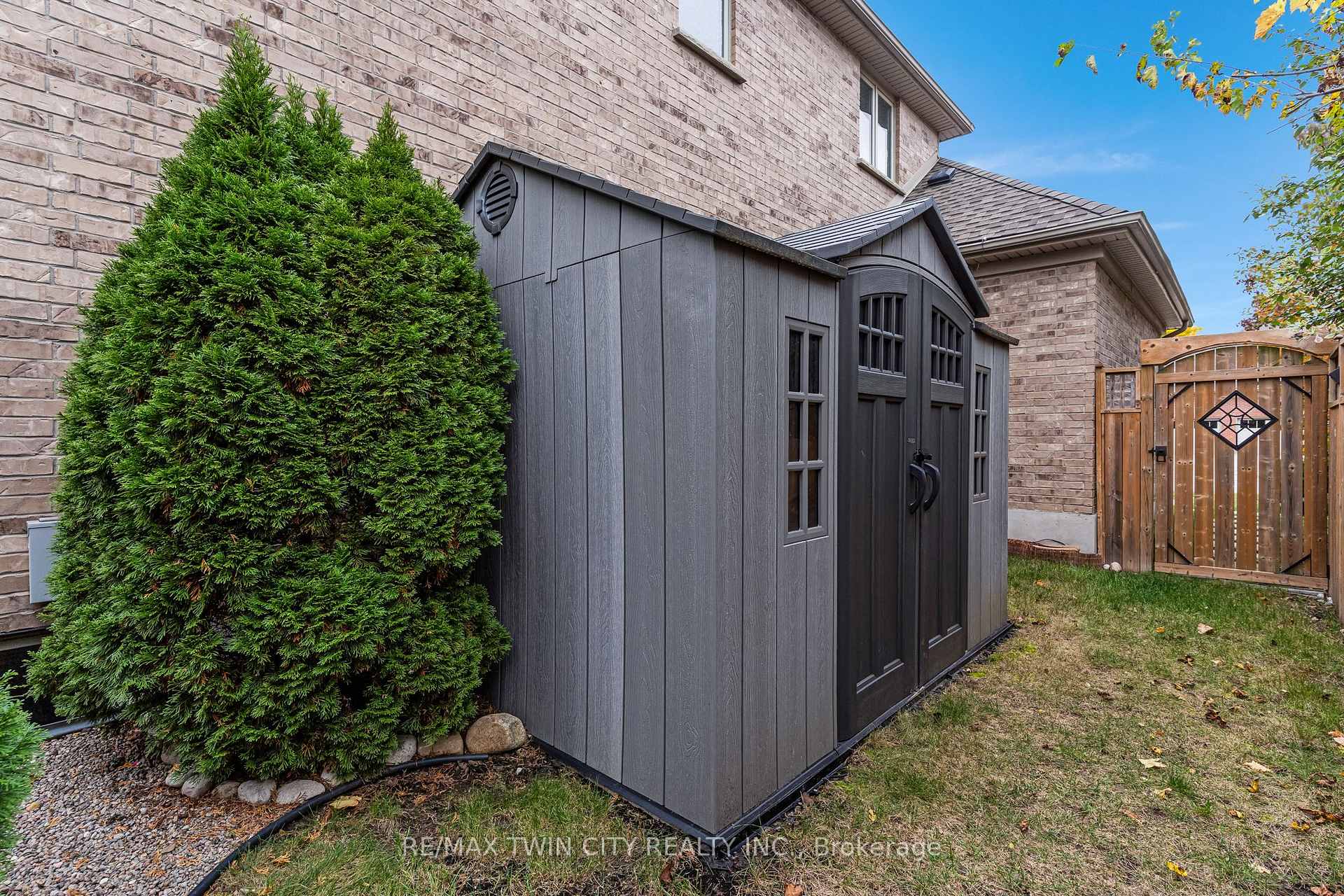 Photo 50 of 213 Deer Ridge Drive, Kitchener, Pioneer Tower West — HOMEH