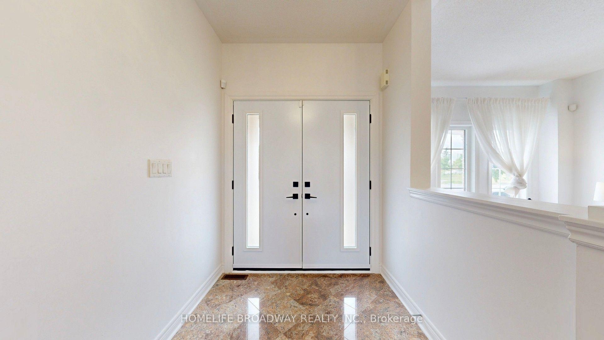 Photo 15 of 11 Melbourne Drive, Richmond Hill, Rouge Woods — HOMEH