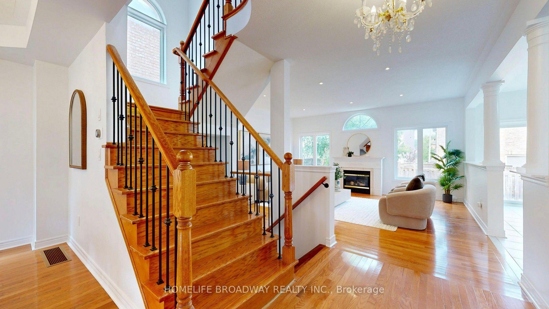 Photo 16 of 11 Melbourne Drive, Richmond Hill, Rouge Woods — HOMEH