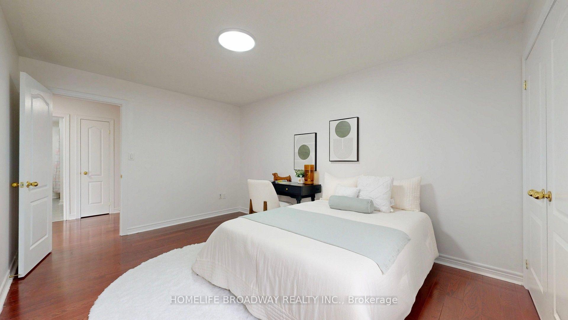 Photo 34 of 11 Melbourne Drive, Richmond Hill, Rouge Woods — HOMEH