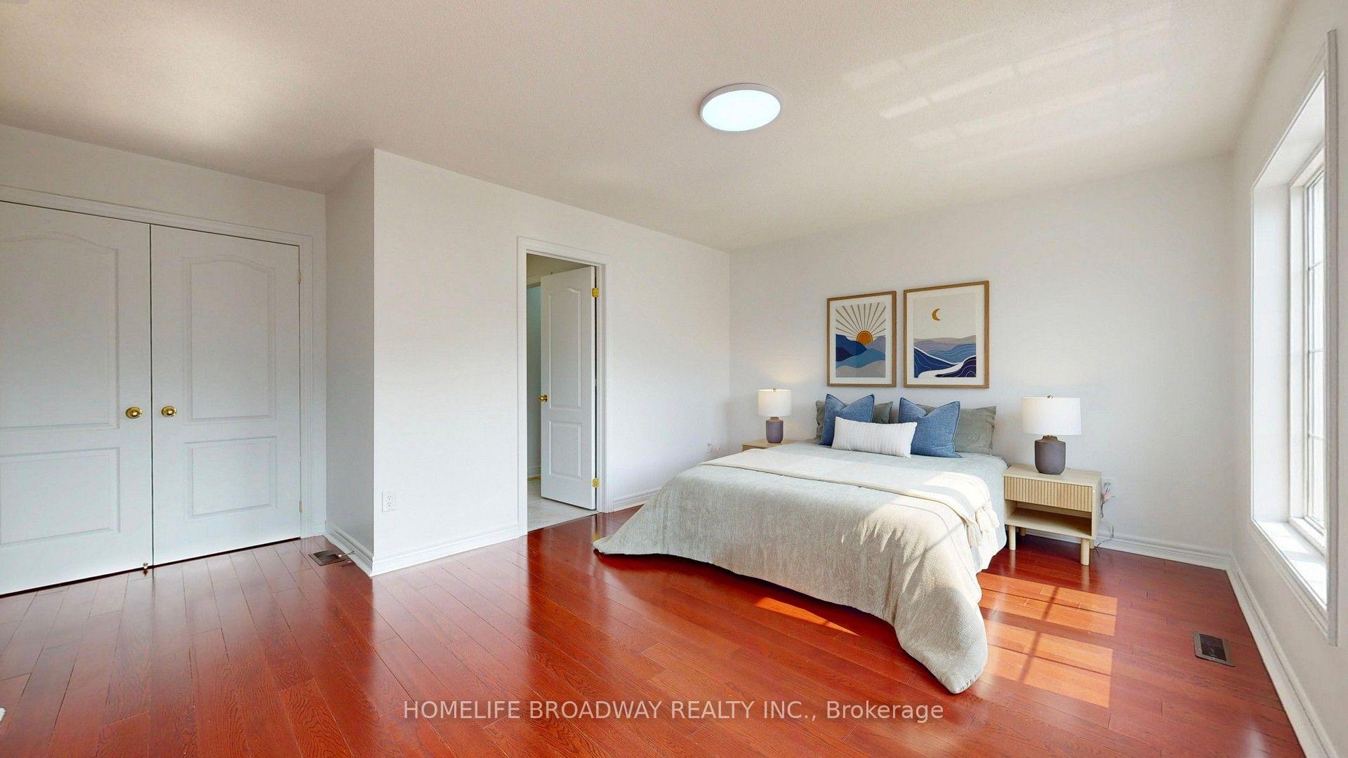 Photo 37 of 11 Melbourne Drive, Richmond Hill, Rouge Woods — HOMEH