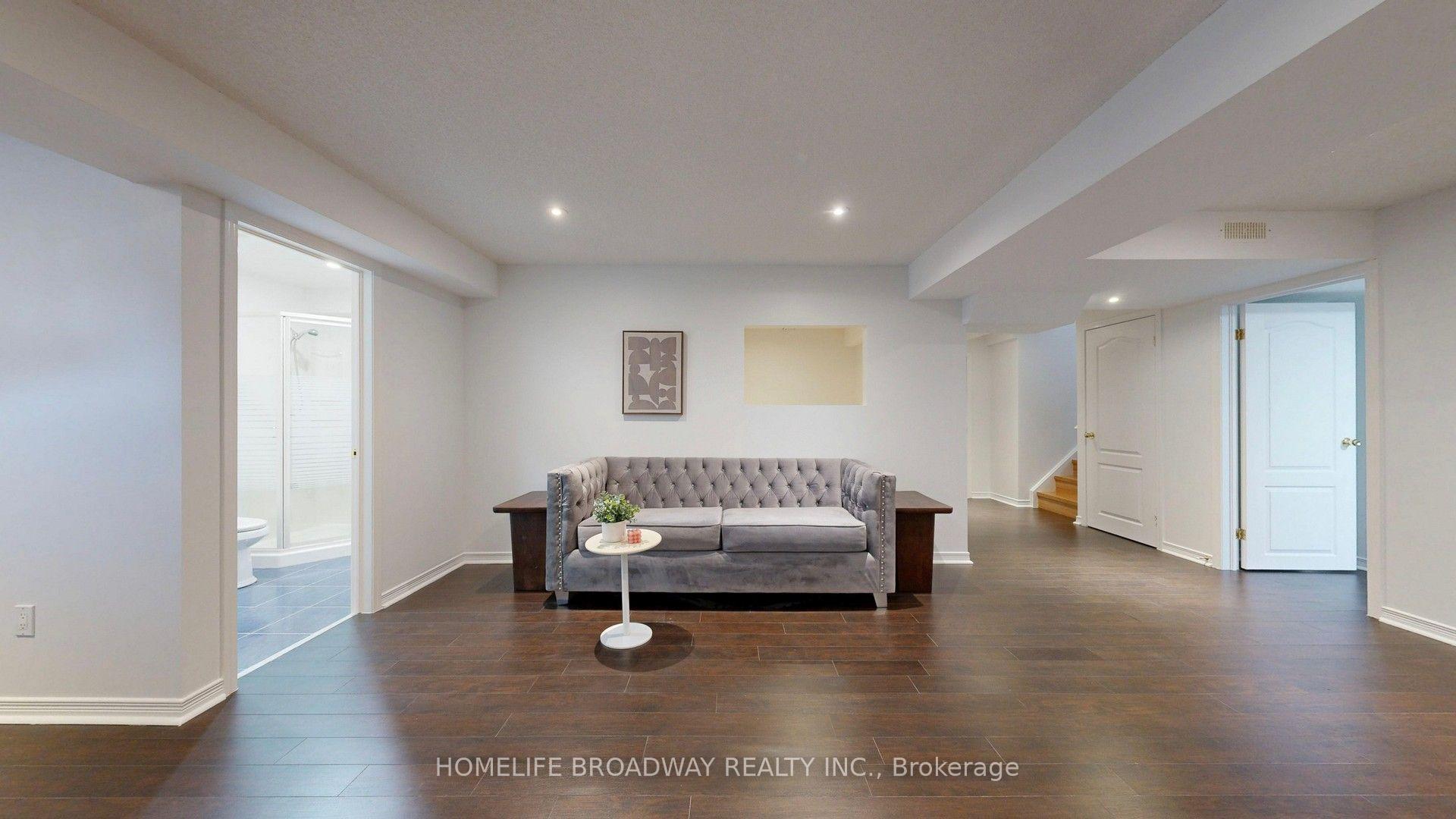 Photo 45 of 11 Melbourne Drive, Richmond Hill, Rouge Woods — HOMEH