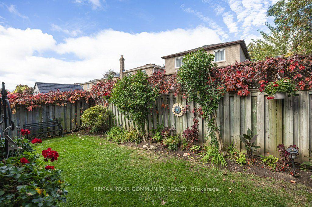 Photo 10 of 30 Radford Drive, Ajax, Central West — HOMEH
