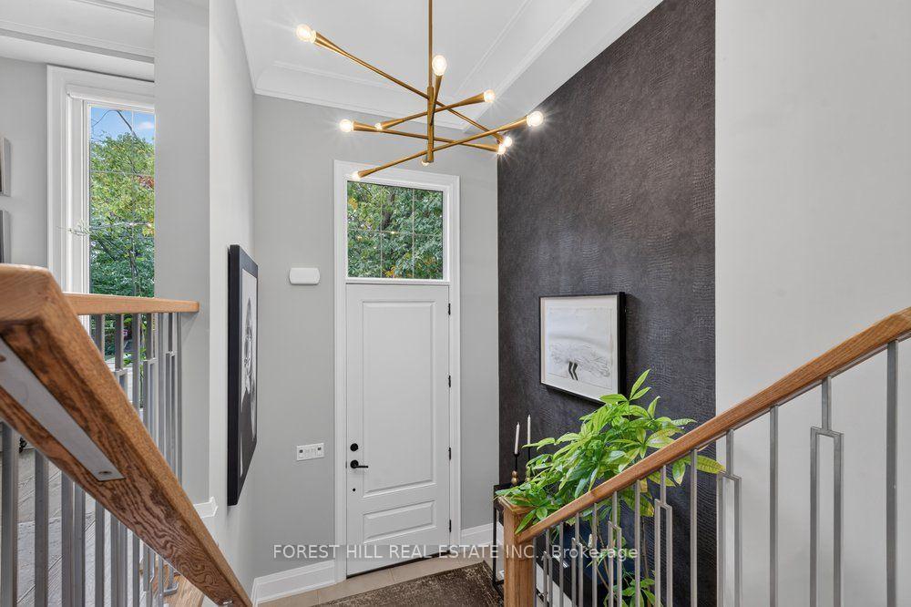 Photo 3 of 167A Aldercrest Road, Etobicoke, Alderwood — HOMEH