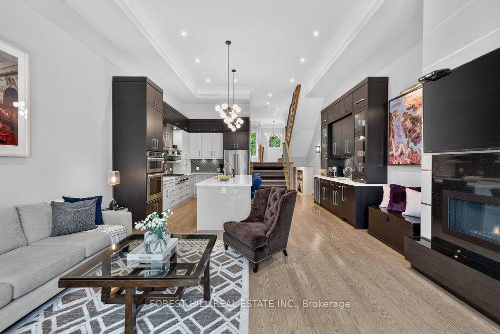 Photo 9 of 167A Aldercrest Road, Etobicoke, Alderwood — HOMEH