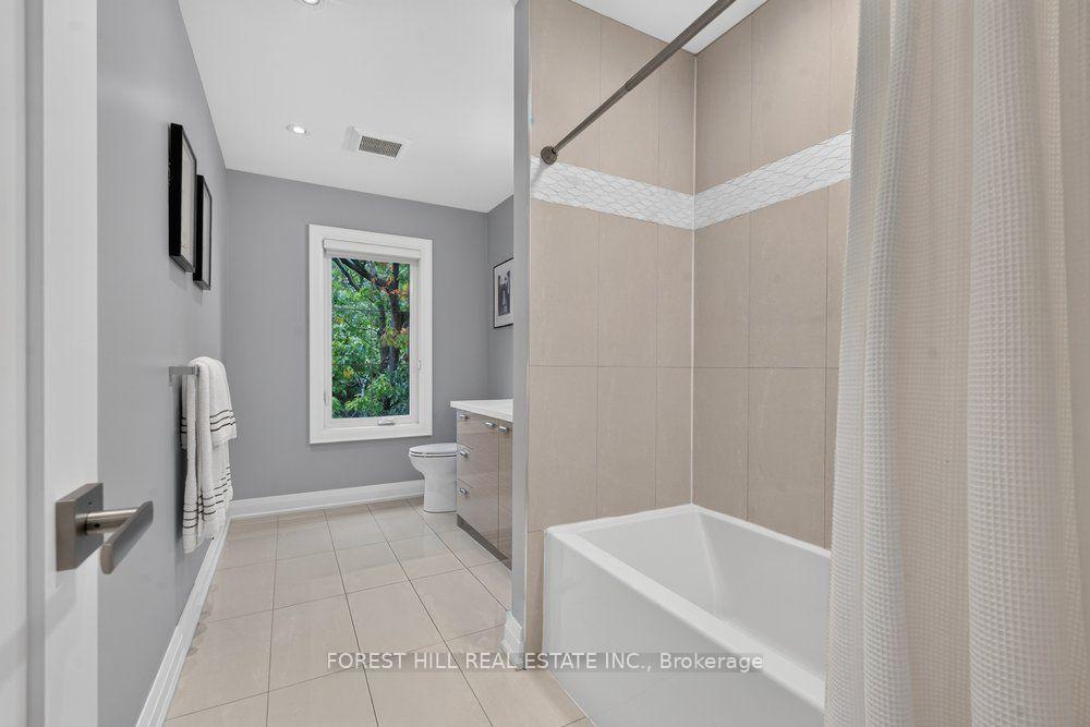 Photo 33 of 167A Aldercrest Road, Etobicoke, Alderwood — HOMEH