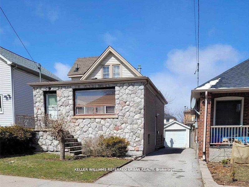 Photo 1 of 8 Tilden Crescent, Etobicoke, Humber Heights — HOMEH
