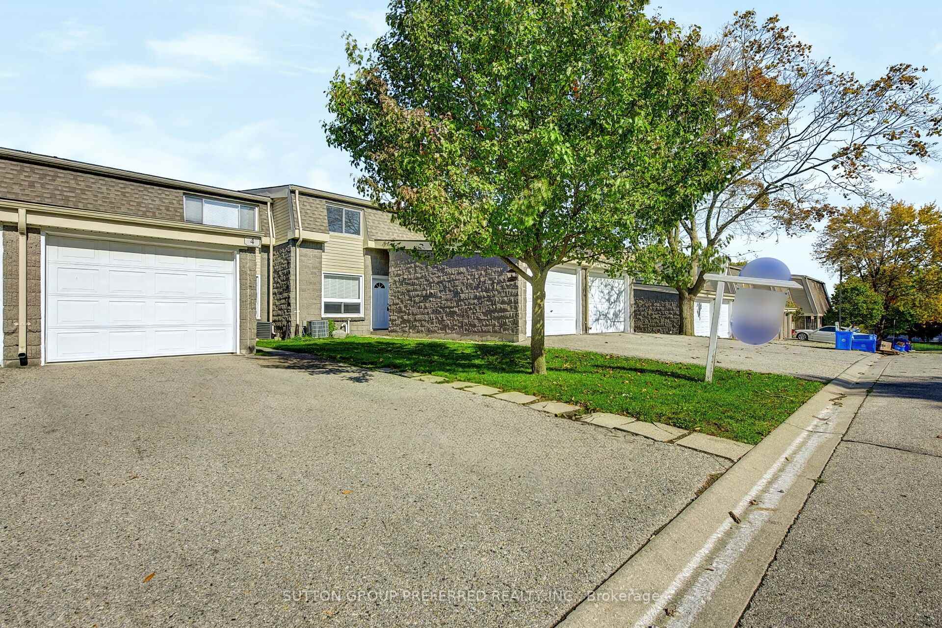 Photo 4 of Unit 4, 1460 Limberlost Road, London, North I — HOMEH