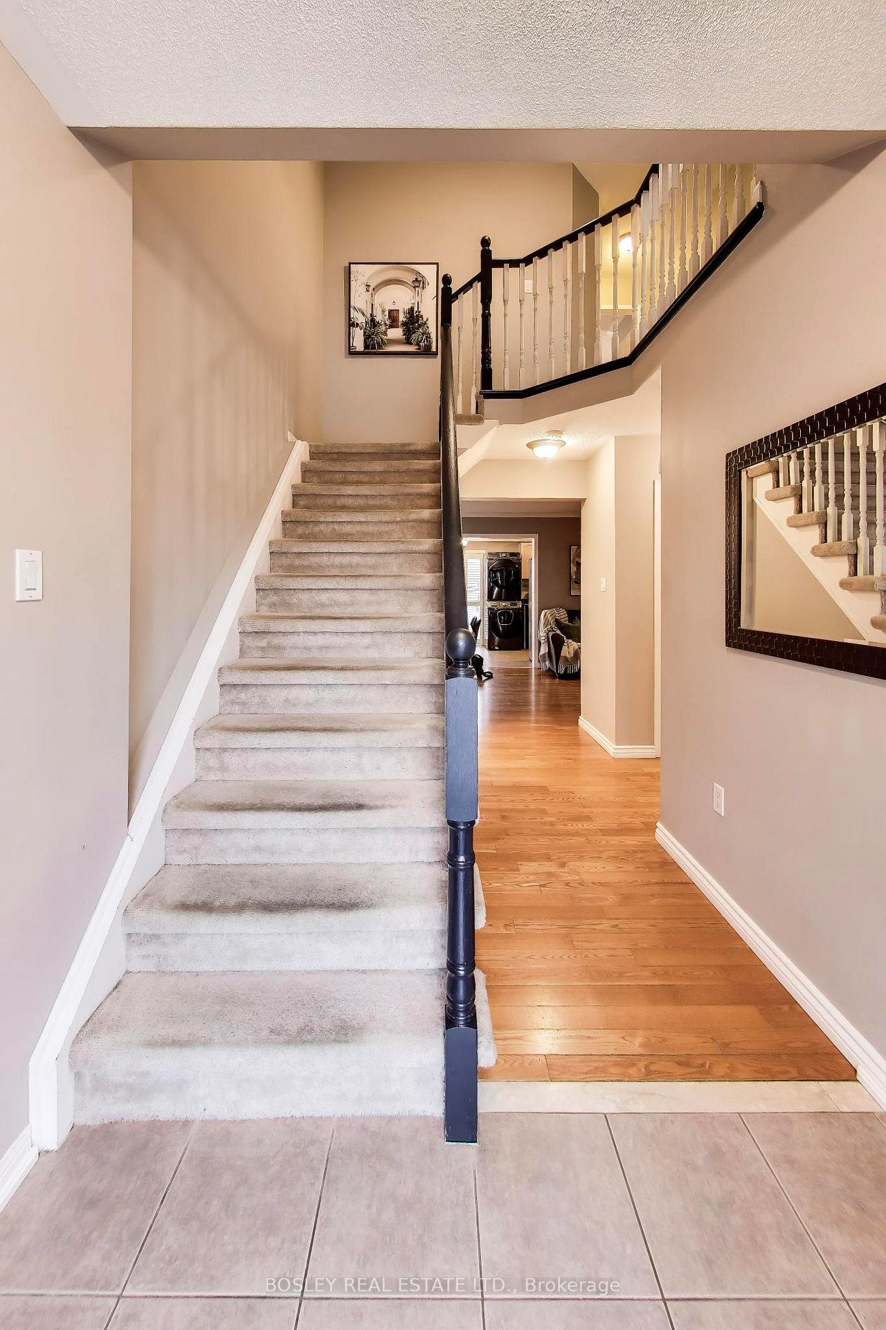 Photo 2 of 57 Longueuil Place, Whitby, Pringle Creek — HOMEH