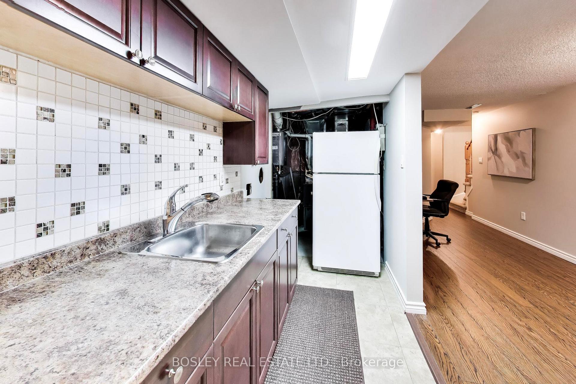 Photo 25 of 57 Longueuil Place, Whitby, Pringle Creek — HOMEH