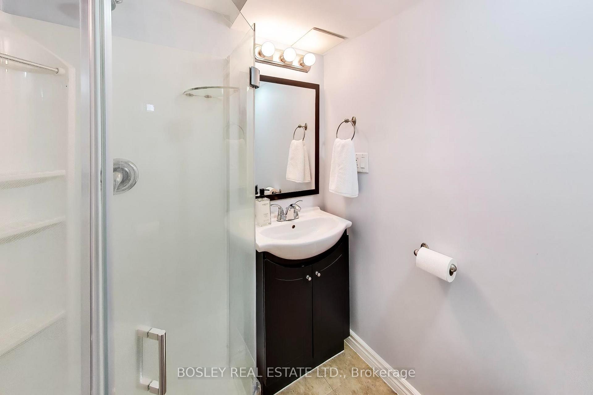 Photo 28 of 57 Longueuil Place, Whitby, Pringle Creek — HOMEH