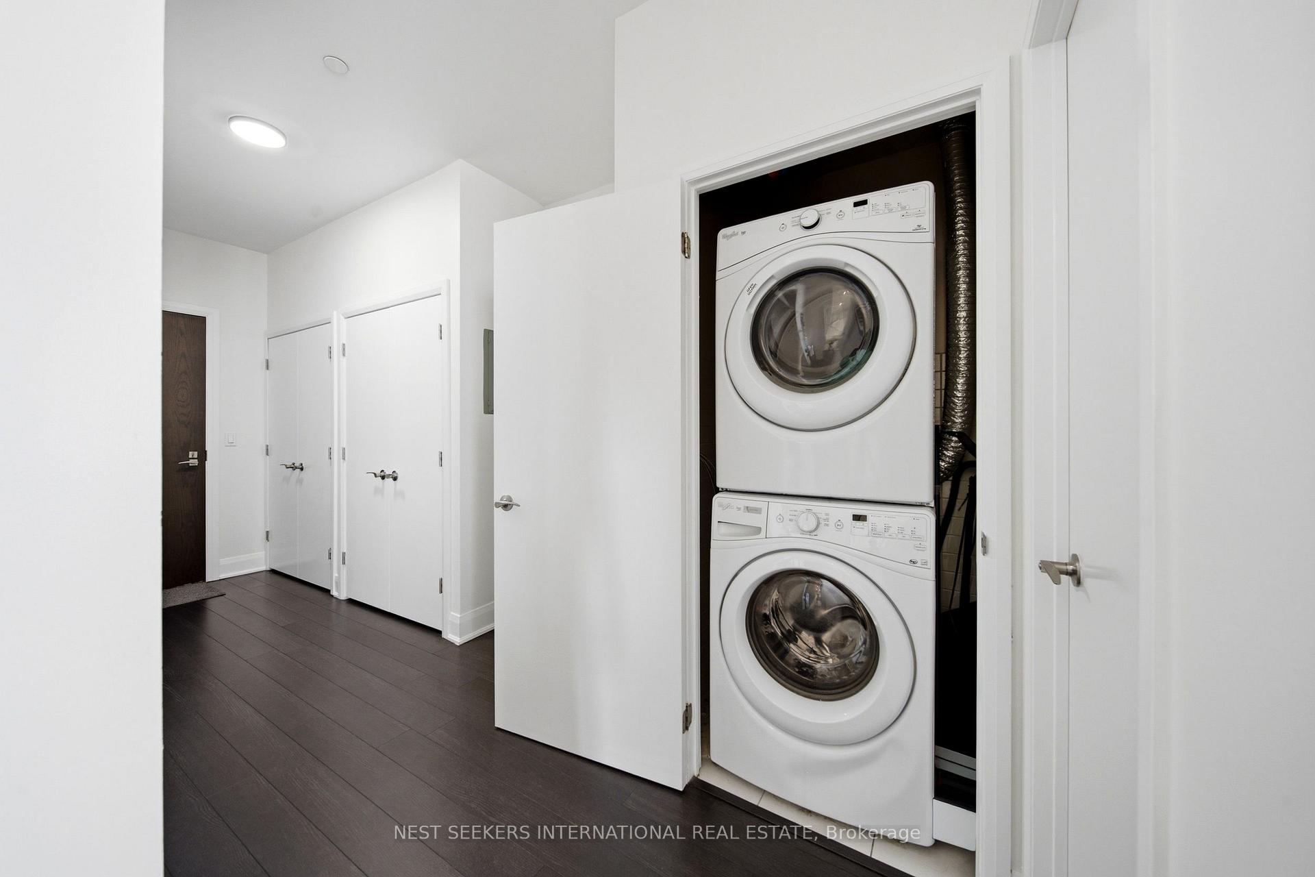 Photo 7 of Unit 2009, 2900 Highway 7 W, Vaughan, Concord — HOMEH