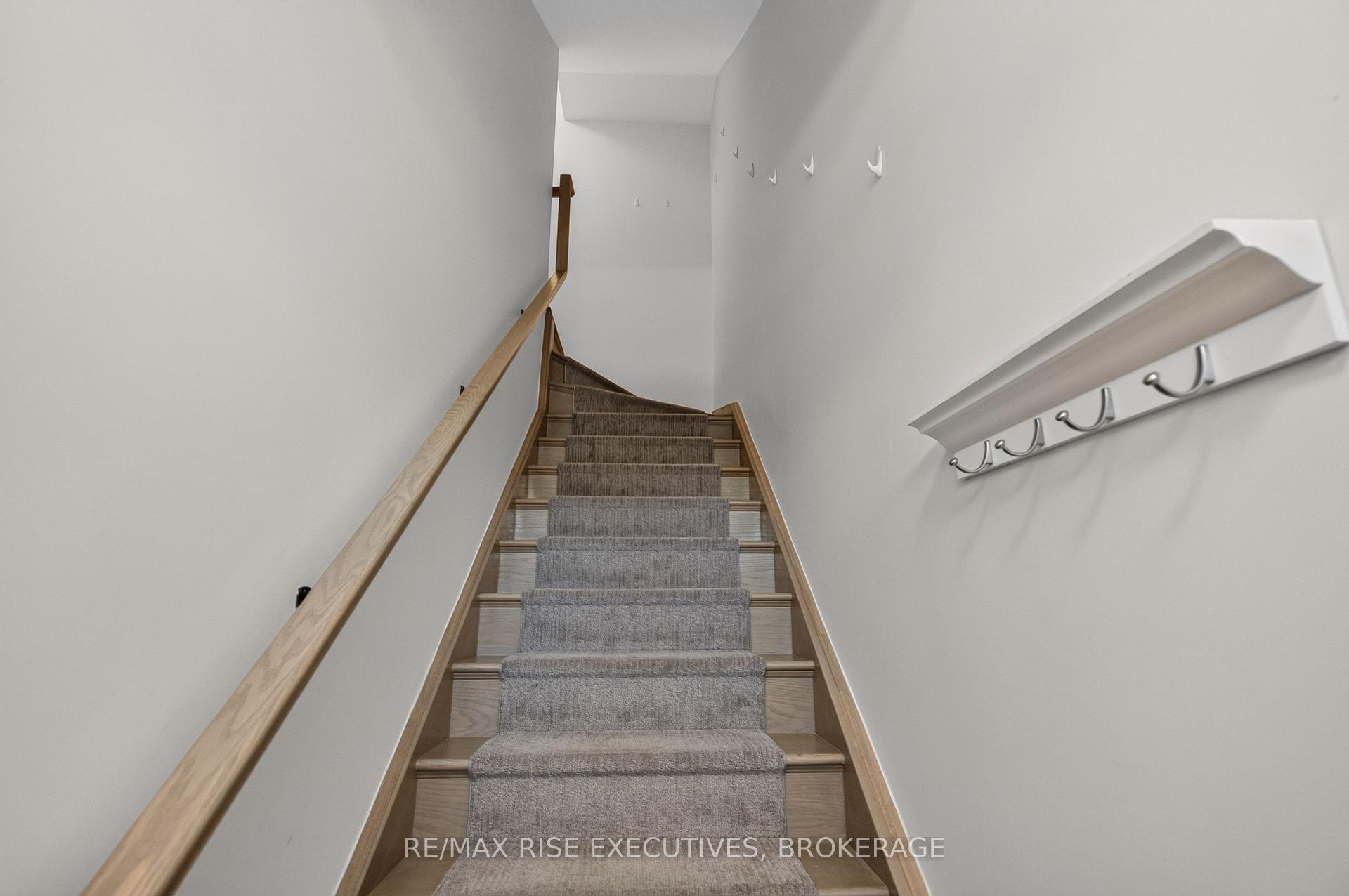 Photo 6 of Unit 201, 1015 Terra Verde Way, Kingston, City Northwest — HOMEH